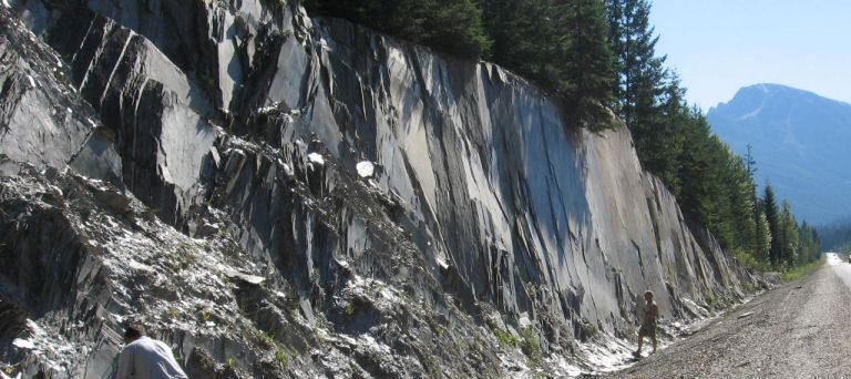Figure: geology-exfoliation-slate.jpg